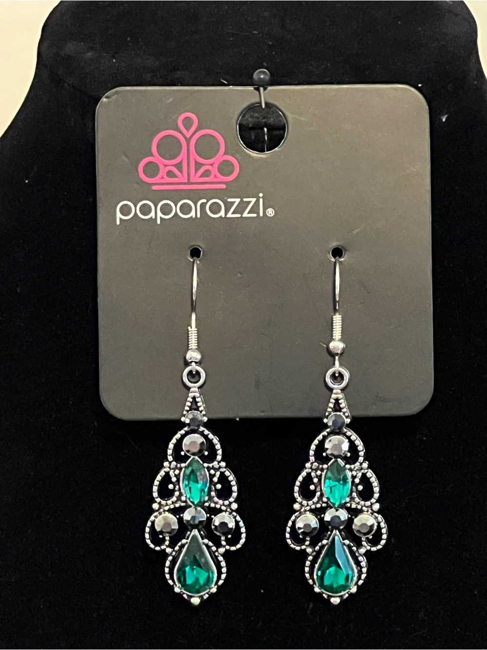 Paparazzi Emerald Teardrop Filigree Dangle Earrings - Green